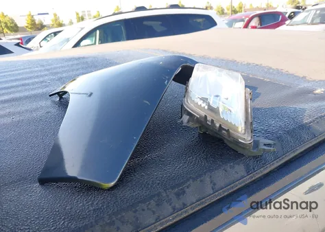 2021 Chevrolet Silverado 1500 4Wd Standard Bed Rst из США, поврежденный, VIN 1GCRYEED1MZ249711